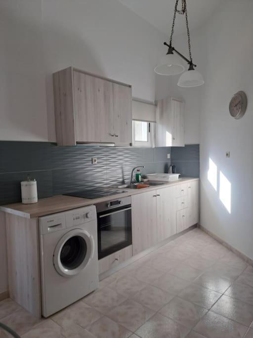 Apartment Flisvos